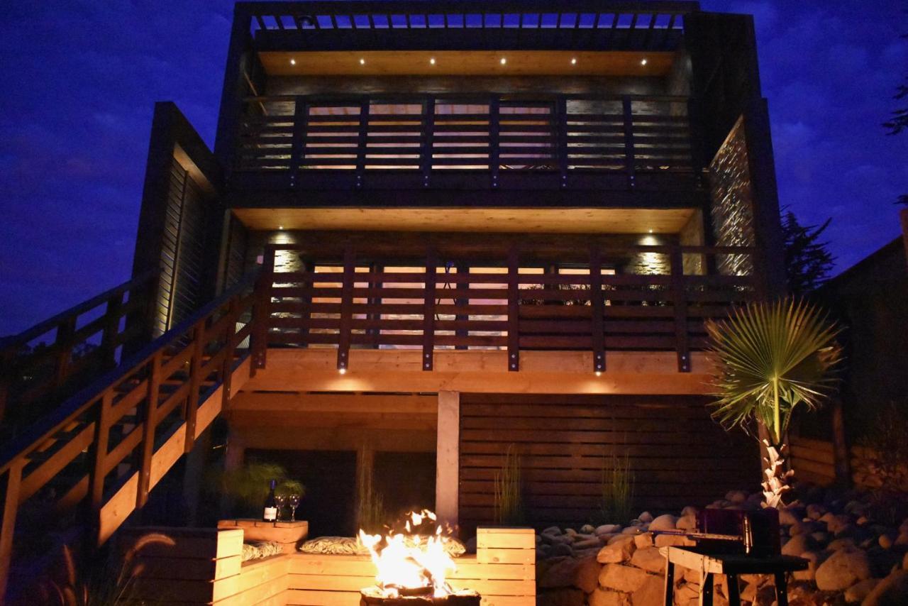 ---- Escapada De Lujo Para Dos ---- Casa Boutique Privada - Vistas Al Oceano - Parrilla Y Fogon En Quincho Privado - Insumos Desayuno - Tu Estadia Incluye Gratis 1 Sesion De Hidromasaje & Cromoterapia Bajo Las Estrellas En Jacuzzi Privado (Adults Onl Pichilemu Ngoại thất bức ảnh