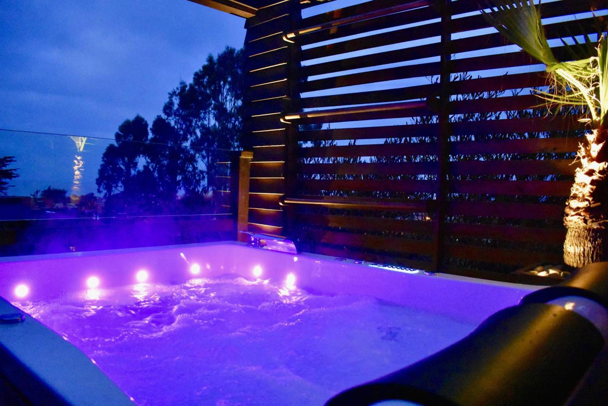 ---- Escapada De Lujo Para Dos ---- Casa Boutique Privada - Vistas Al Oceano - Parrilla Y Fogon En Quincho Privado - Insumos Desayuno - Tu Estadia Incluye Gratis 1 Sesion De Hidromasaje & Cromoterapia Bajo Las Estrellas En Jacuzzi Privado (Adults Onl Pichilemu Phòng bức ảnh